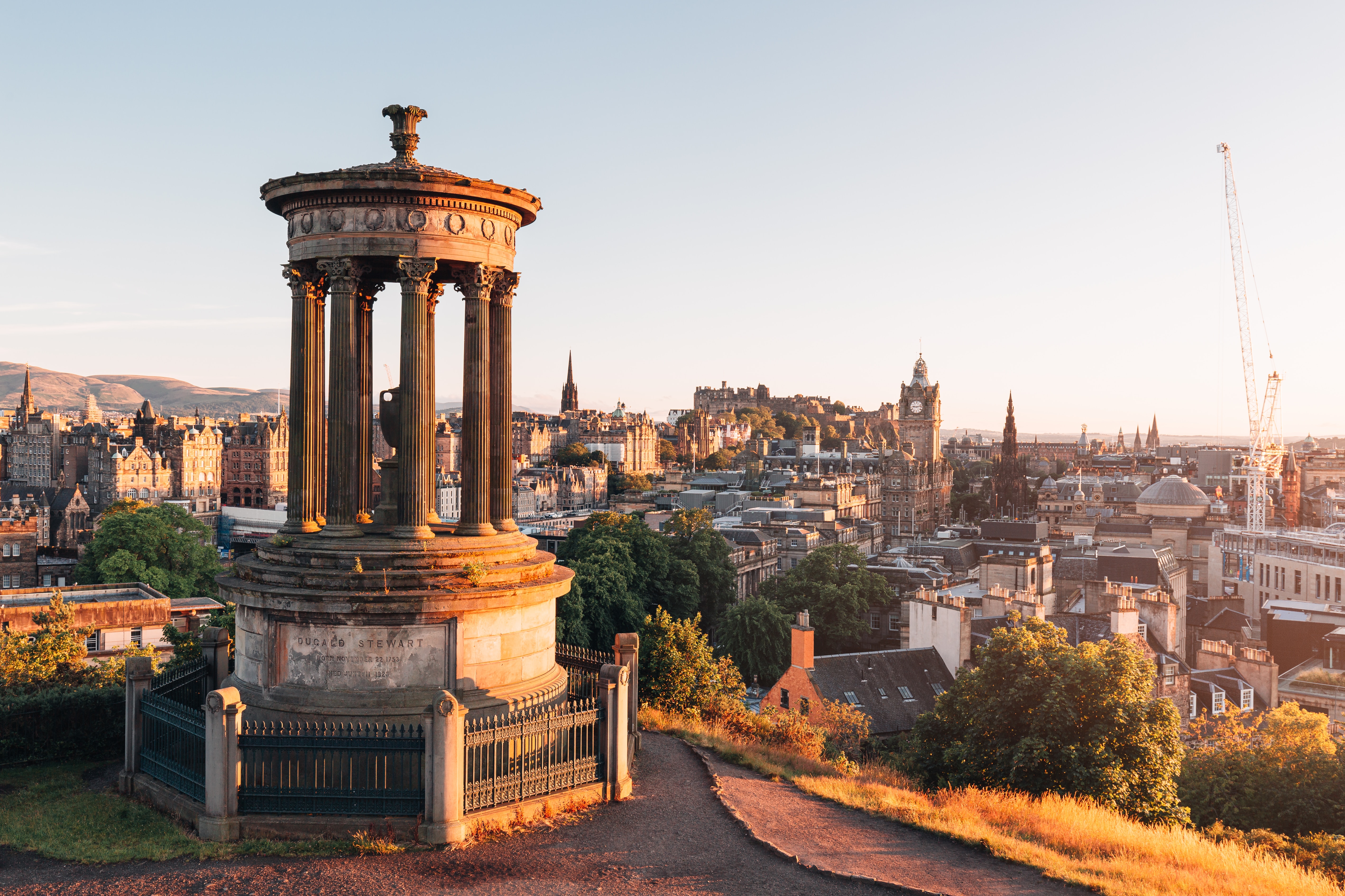Edinburgh_connor-mollison-d7_TtRp1s9s-unsplash